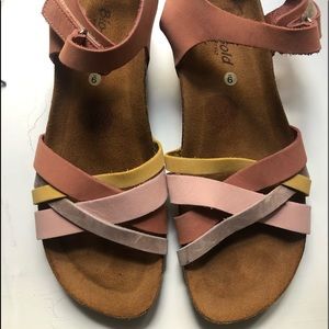 BIO-GOLD Multi-colored Suede Sandals